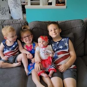 Meet your Posher, Yvonne